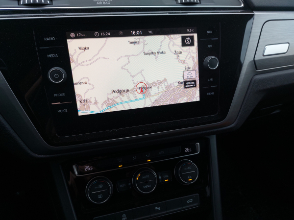 VW TOURAN tovorni N1