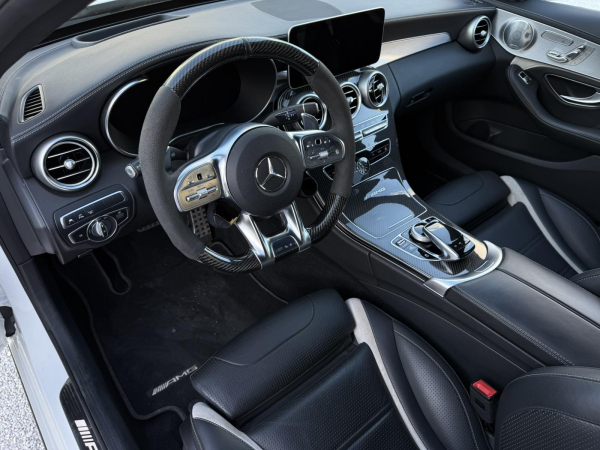 Mercedes C63 S AMG