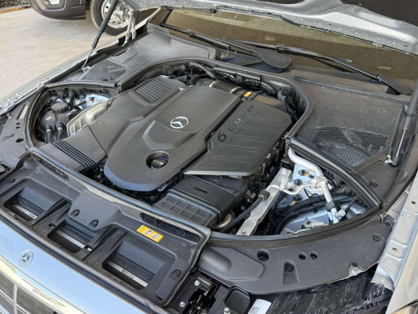 Mercedes-Benz S-Razred 350